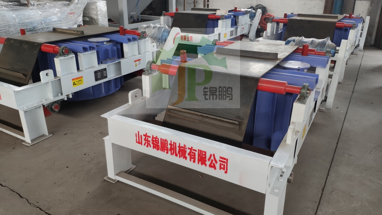 6928f5ef12773.jpg 6928f5ef12773.jpg